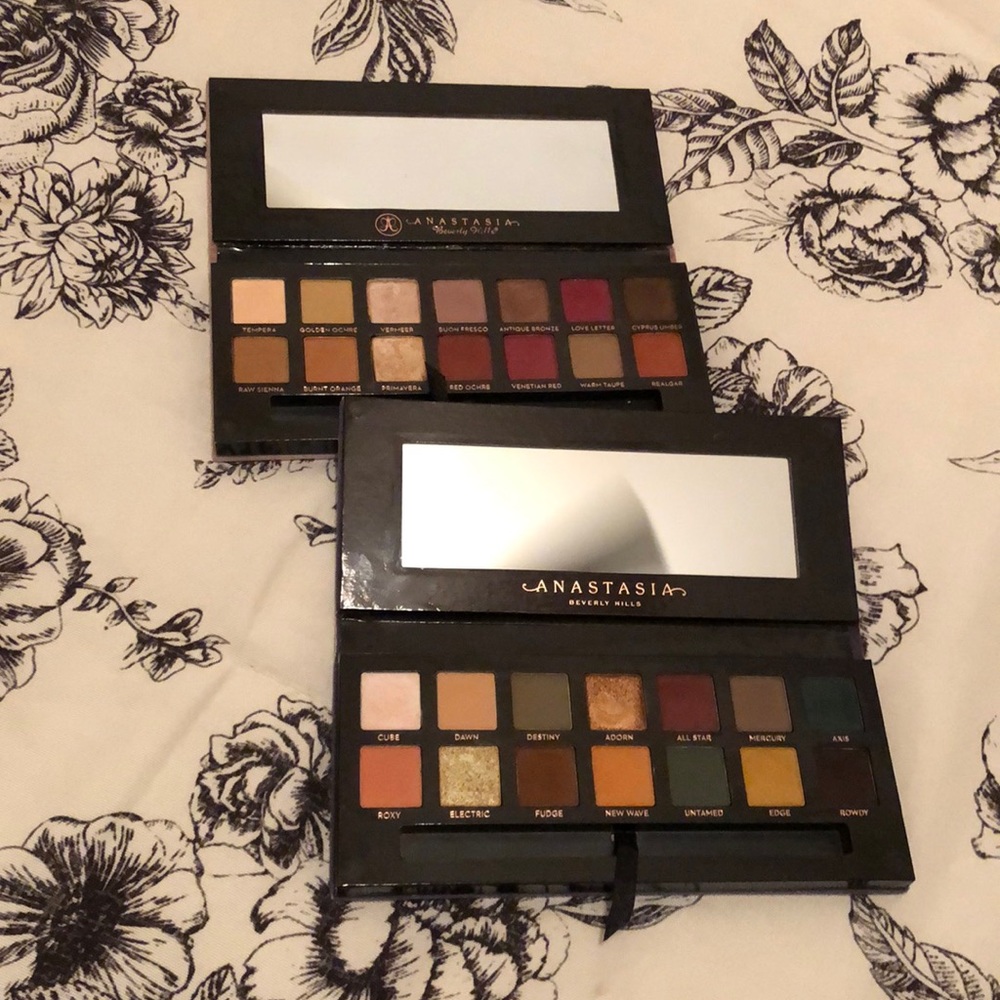 Anastasia Palette Lot